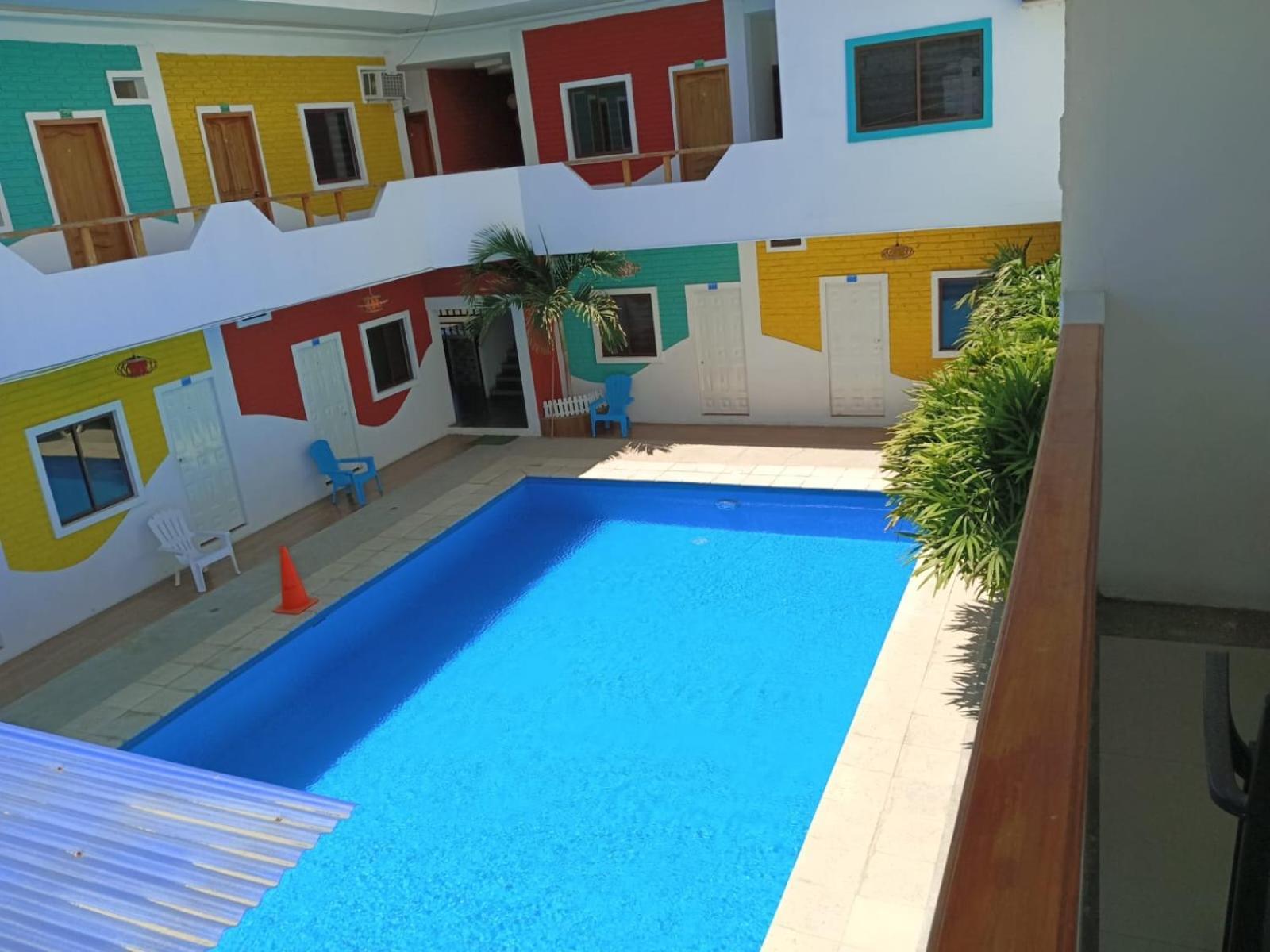 Отель Hostal Las Velas Манта Экстерьер фото